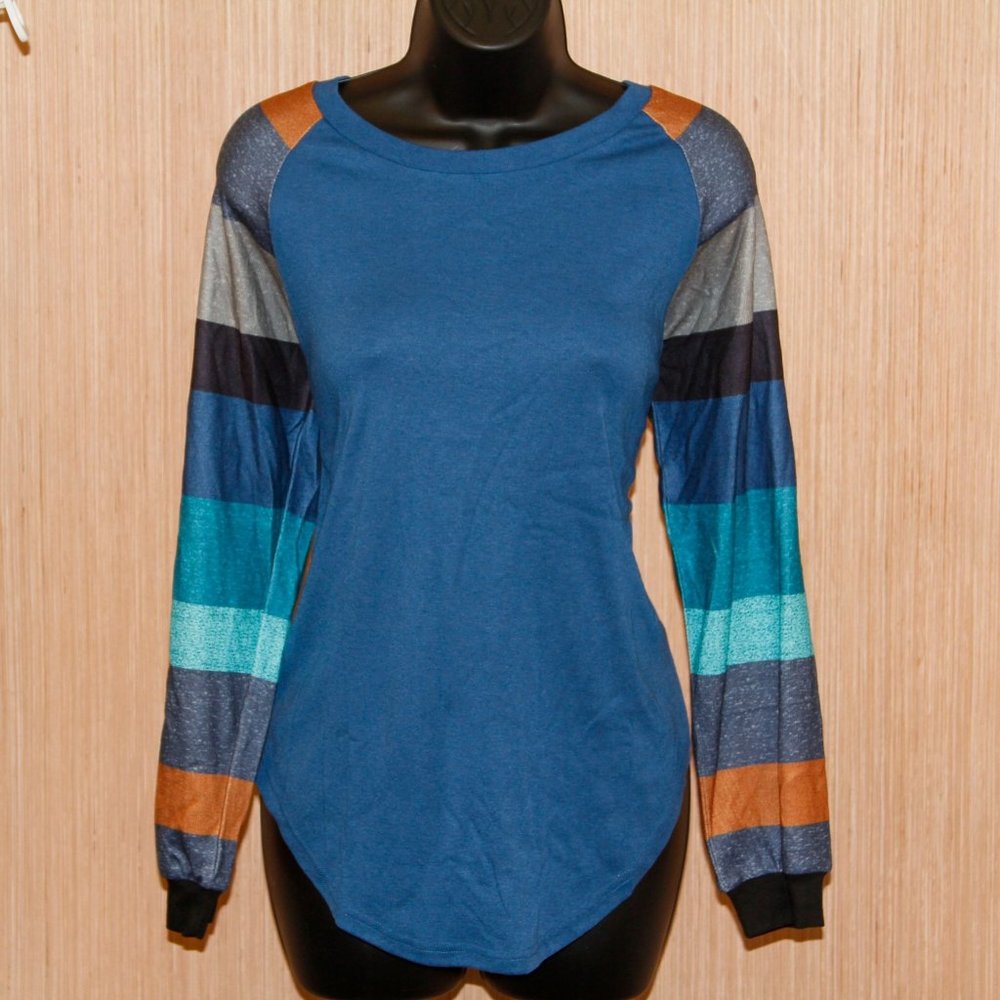 Casual Top Tshirt with Stripes